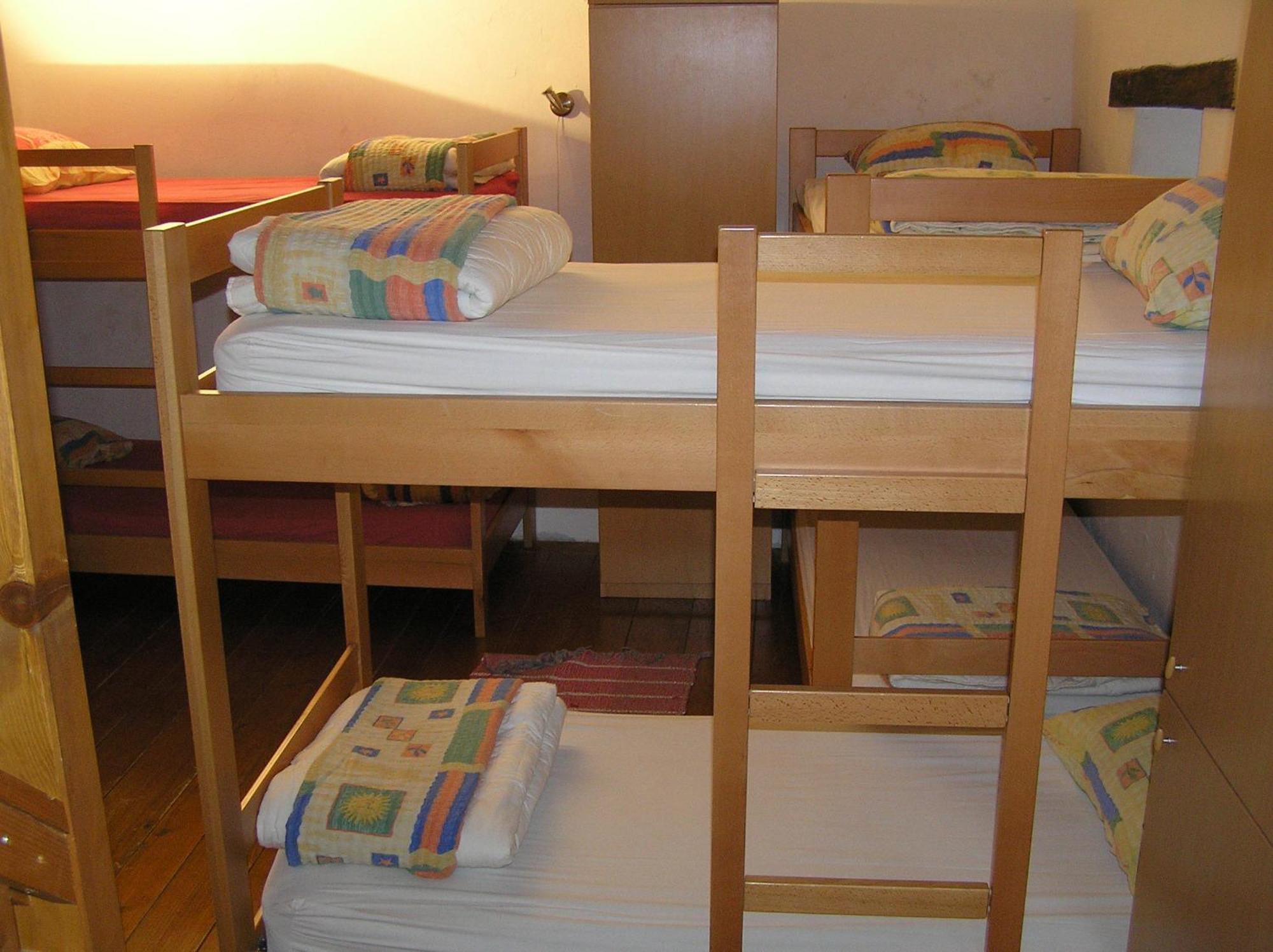 Pliskovica Youth Hostel Buitenkant foto