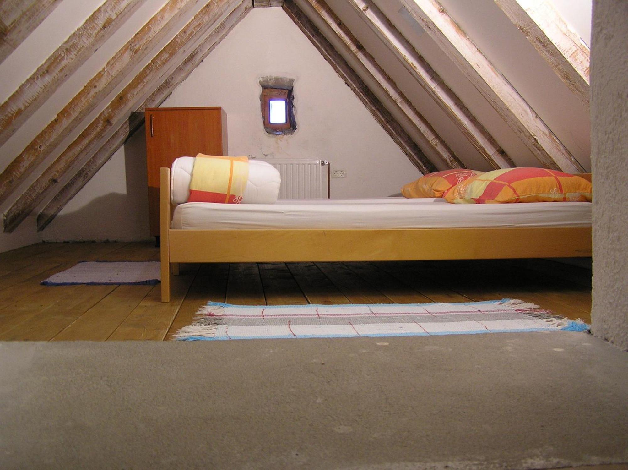 Pliskovica Youth Hostel Buitenkant foto