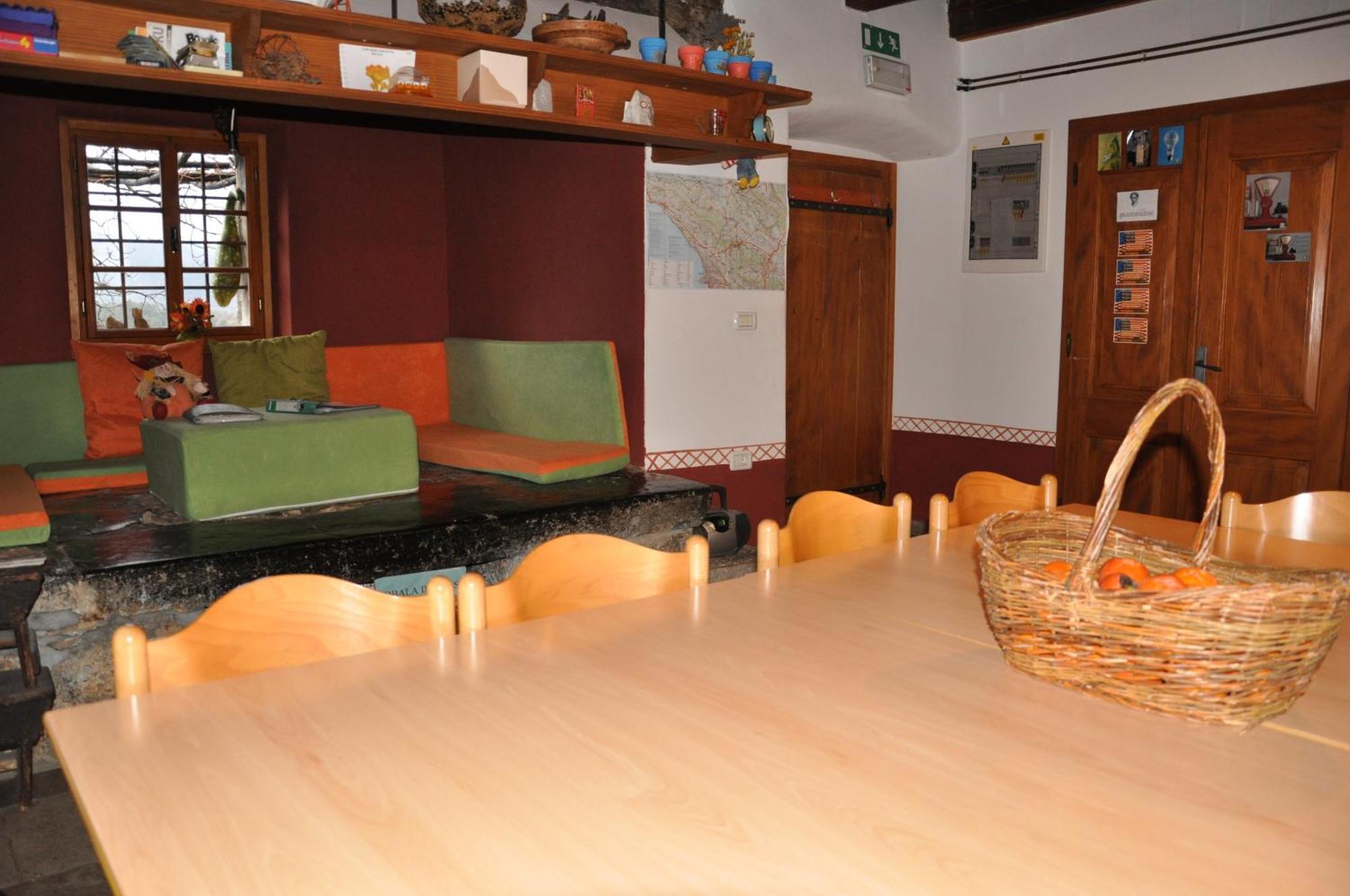 Pliskovica Youth Hostel Buitenkant foto